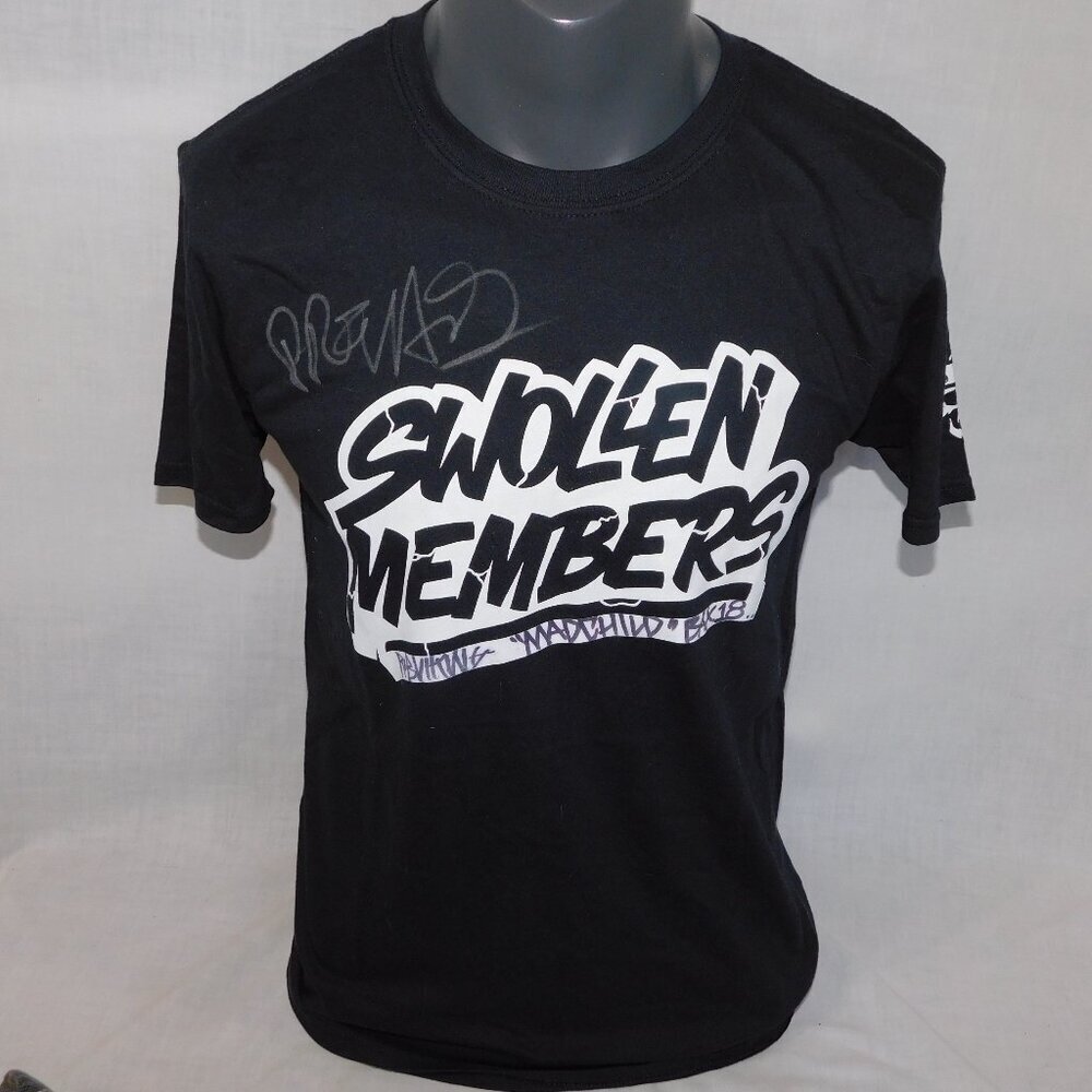 SWOLLEN MEMBERS Canada Hip Hop Group Signed Autographed Black T Shirt Mens M